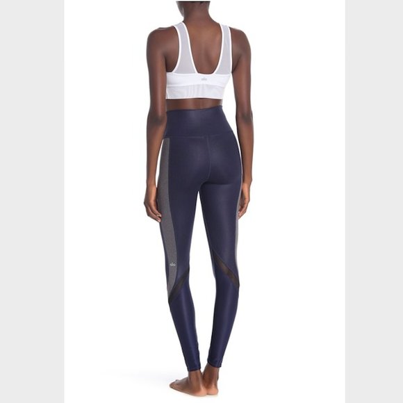 ALO Yoga Pants - Alo Yoga Elevate Leggings